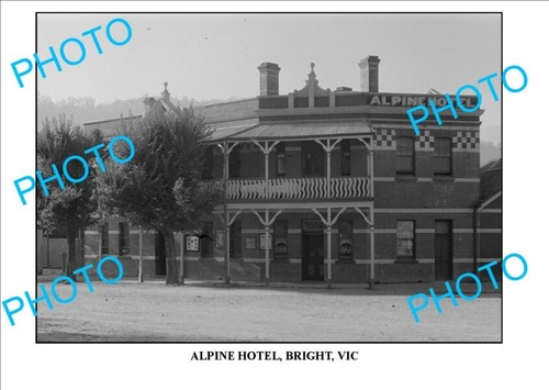 8x6 photo ofold alpine hotel - photo,