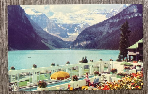 Lake louise and victoria - louise,